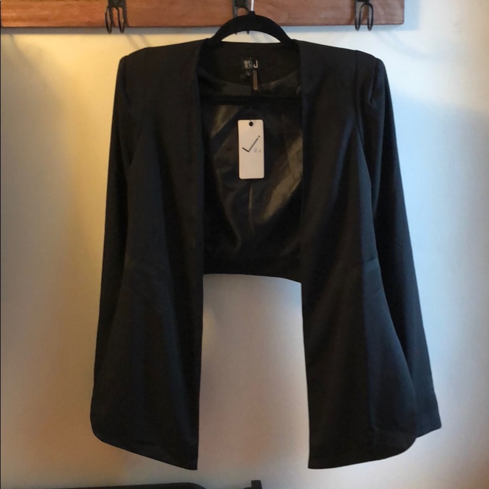 Very J women’s suit jacket